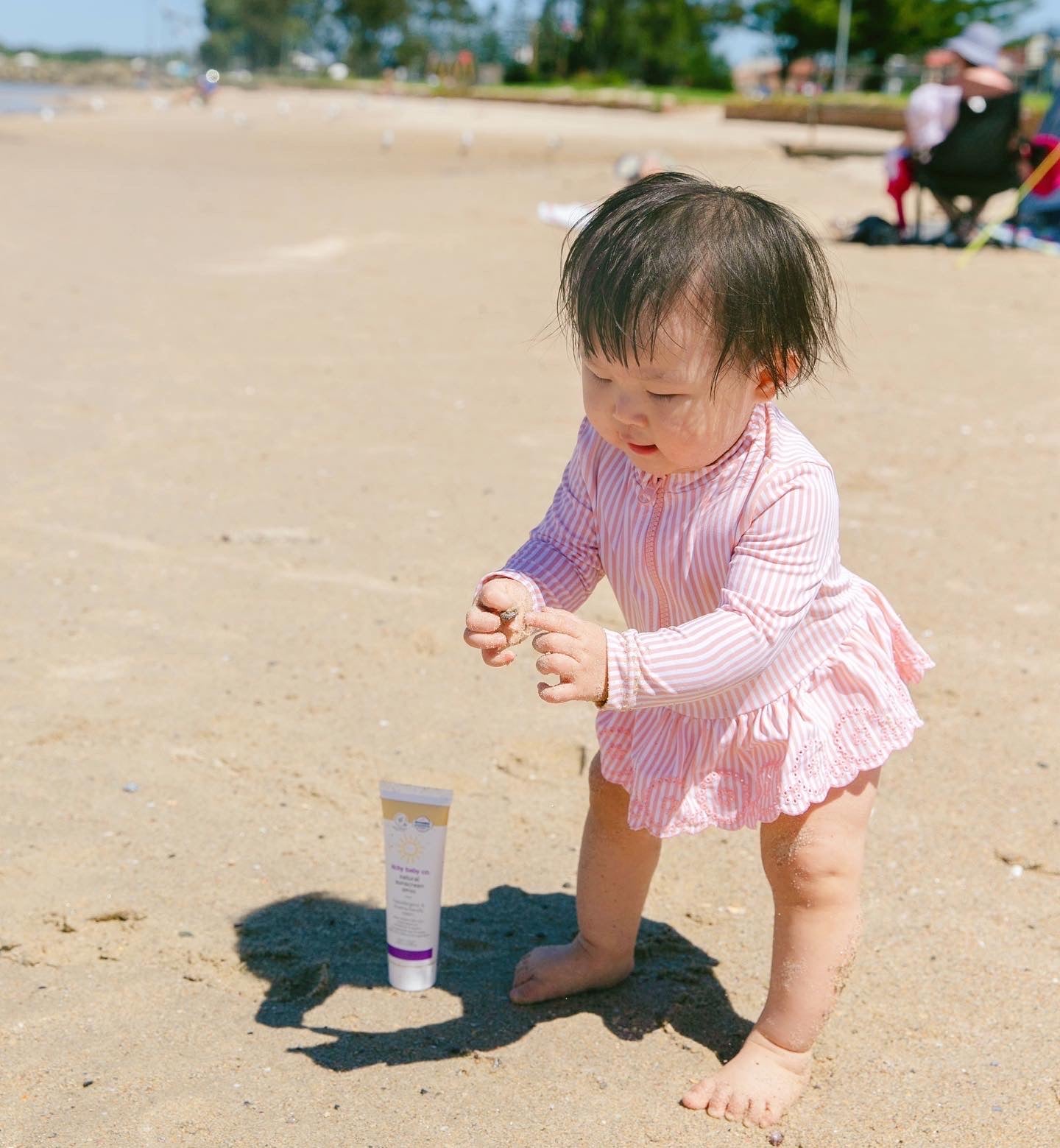 How can I help my eczema baby sleep in Summer
